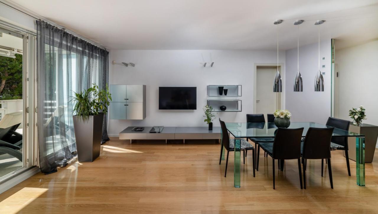 Hermosa Luxury Apartment Split Exterior photo